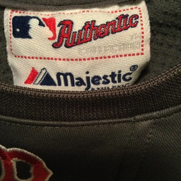 Authentic MLB Boston Red Sox Majestic Brand Shirt - Picture 4 of 5